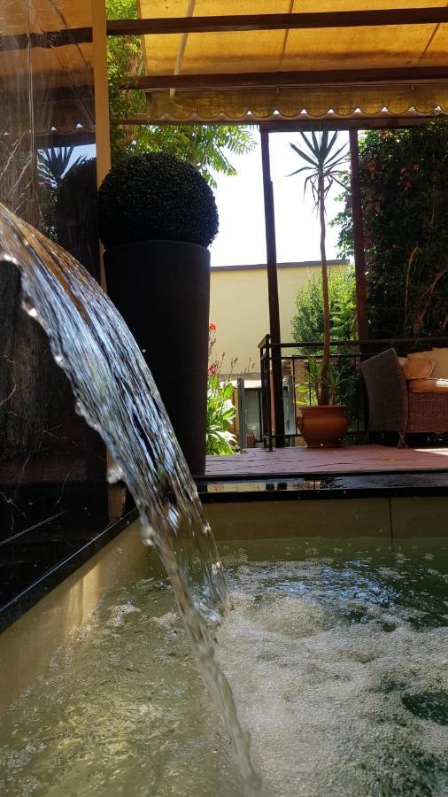 Апартаменти La Casa Con Piscina Riscaldata Interna Anna Luxury Garden Піза Екстер'єр фото